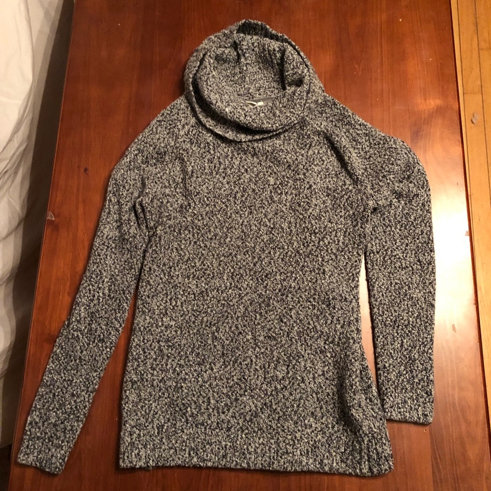 LL Bean Grey Speckled Turtleneck Sweater Sz S